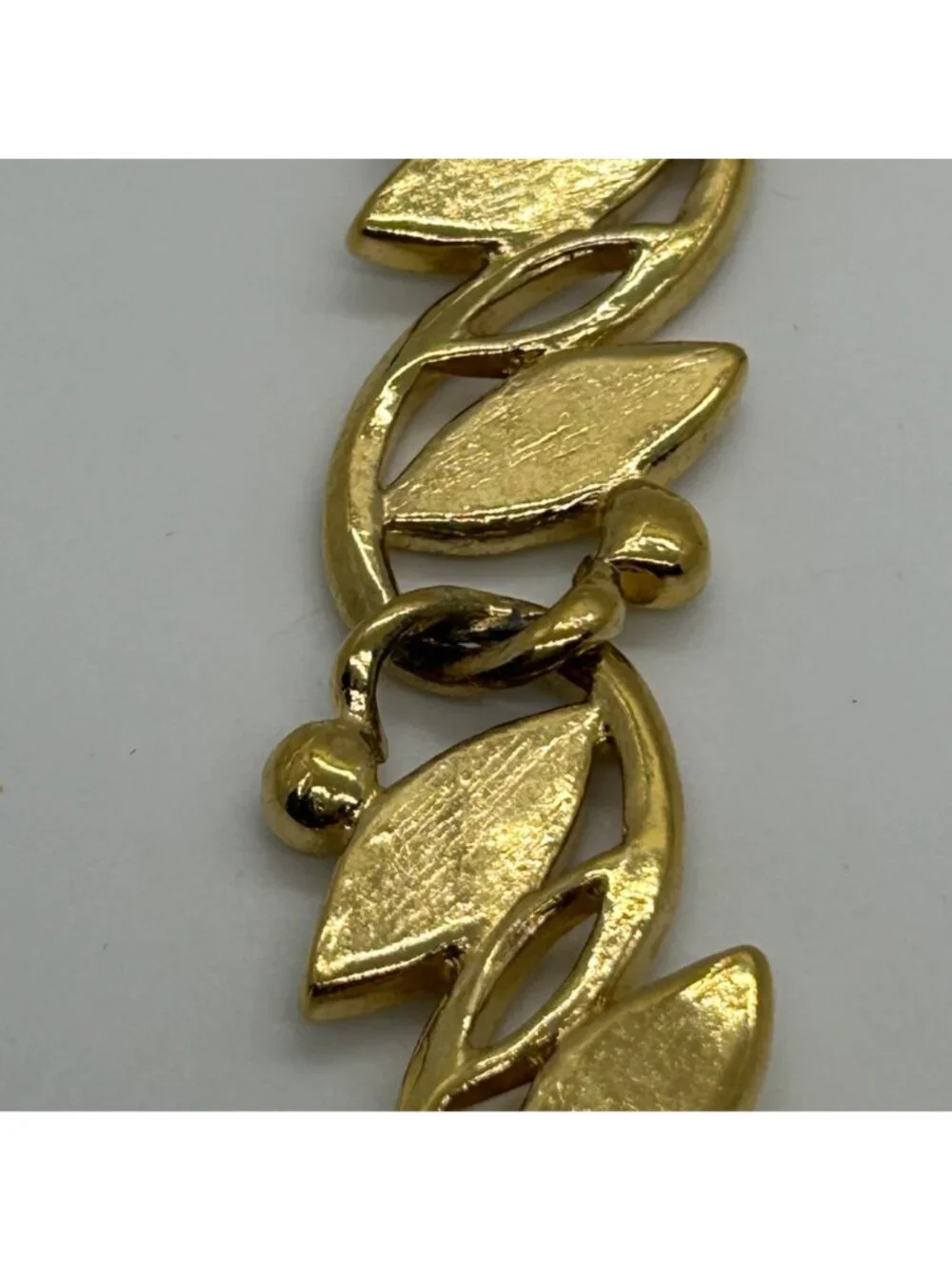 Vintage Trifari Enamel Choker Necklace Gold Tone Leaf Cream 1980s Statement